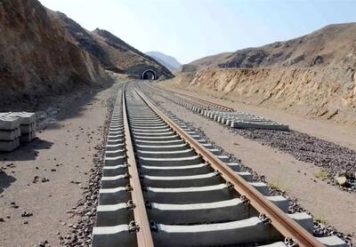 چشمه‌های بار را به ریل می‌رسانیم / کاهش تصادفات جاده‌ای با افزایش سهم ریل از حمل بار