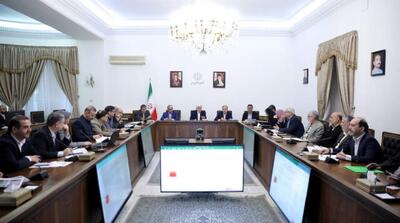 عارف: دستگاه‌های نظارتی برخوردها با عده‌ای سودجو را با جدیت دنبال می‌کنند - مردم سالاری آنلاین