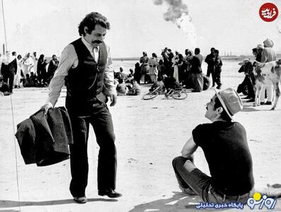 عکس/ خنده‌های از ته دل بهروز وثوقی و داوود رشیدی ۵۳ سال پیش در یک فیلم | روزنو