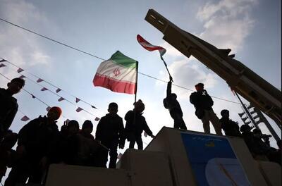 فارن افرز: آیا ایران می تواند در برابر فشارهای ترامپ مقاومت کند؟