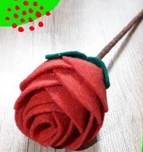 آموزش ساخت گل رز نمدی در خانه!