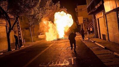 اورژانس: ۶۰۶ مصدوم و ۶ فوتی در آستانه چهارشنبه‌سوری/ ۵۲ نفر از مصدومین دچار قطع عضو شده‌اند؛ این آمار نسبت به روز گذشته رشد ۱۸ درصدی داشته/ ۱۸ درصد از مصدومین رهگذرانی بوده‌اند که هیچ نقشی در استفاده از مواد محترقه نداشته‌اند