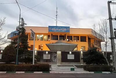 بهروز کاویانی در سمت خود باقی ماند
