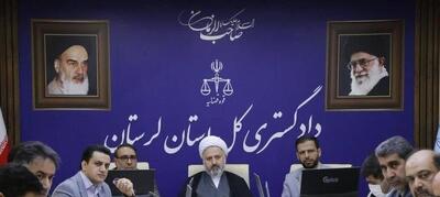 دستگاه‌های مسئول از تعرض به بیت‌المال جلوگیری کنند
