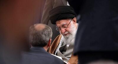 حاشیه نگاری از دیدار شیرین شاعران با رهبرانقلاب | جهان نیوز