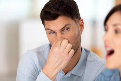 با این میوه به جنگ خشکی و بوی بد دهان بروید