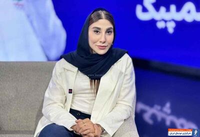 ناهید کیانی: در اردوها پانتومیم و والیبال بازی می‌کنیم؛ به صورت حرفه‌ای ساز دهنی می‌زنم - پارس فوتبال