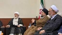 دیدار  کروبی با سید حسن خمینی در جماران