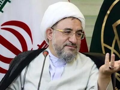 ترویج فرهنگ عفاف و حجاب تنها بر دوش زنان نیست