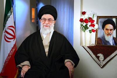 بازخوانی پیام‌های نوروزی رهبر انقلاب از  ۱۳۶۹ تا  ۱۴۰۴
