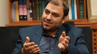 قوای سه‌گانه برای رفع موانع سرمایه‌گذاری در کشور تلاش کنند/ دولت نباید با بخش خصوصی رقابت کند