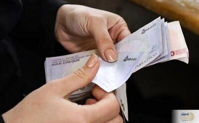 افزایش حقوق در سال ۱۴۰۴/ کارگران، کارمندان، بازنشستگان و فرهنگیان چقدر بیشتر دریافت می‌کنند؟