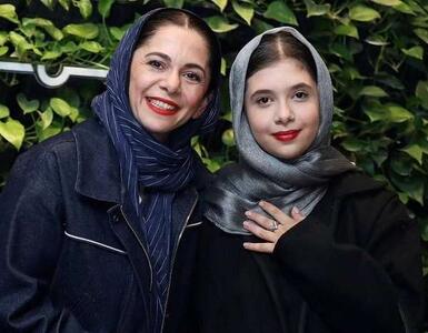 نفس بازغی و مادرش شیک و پیک‌تر از همیشه کنار سفره هفت سینشان نشستند - چی بپوشم