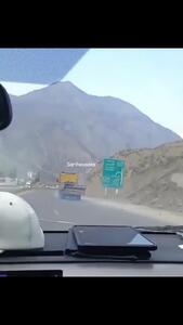 امدادرسانی پلیس راه مازندران به کامیون ترمز بریده