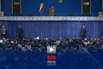 رهبر انقلاب: دولت زمینه سرمایه‌گذاری را برای مردم آماده کند