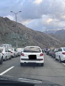 تصویر «ایست به مسافران شمال»/ فاکتور «آزادراه ناقص» را مسافران نوروزی پرداخت می‌کنند