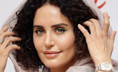 الناز شاکردوست با کلاه و عینک متفاوت در اولین روز بهار/ عکس
