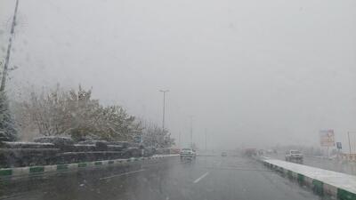 بارش برف در محور بروجرد- اراک
