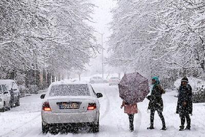 فردا دوشنبه ۴ فروردین‌ماه بارش برف شدید و کولاک در تهران