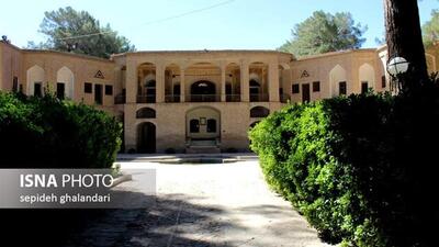 ۴۰ راهنمای گردشگری در اماکن تاریخی خراسان جنوبی مستقر هستند