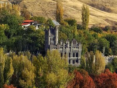 روستای آغشت؛ هاگوارتز ایران با طبیعتی بکر و قلعه‌ای اسرارآمیز