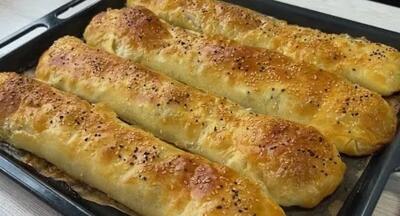 آرد + آب جوش/ من هرگز از پختن این نان خسته نمی شوم!
