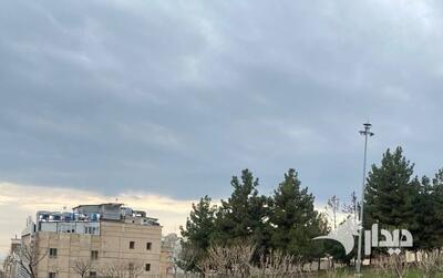 تداوم بارش باران در برخی نقاط/ شهرکرد ۶- بندرعباس ۳۱ درجه