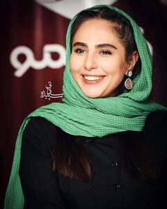 عکس/ تیپ بهاری رعنا آزادی ور با گوشواره‌های لاکچری و شال رنگ سال | اقتصاد24