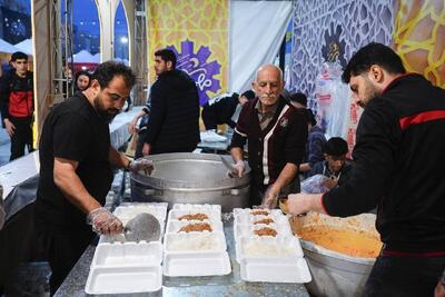 طبخ و توزیع ۲۰ هزار پرس قیمه نجفی در «مهمونی شهر» + تصاویر