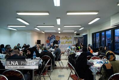 ضیافت افطاری کارگران و بازنشستگان کارگری به میزبانی خانه کارگر