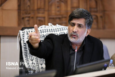 اسکان اضطراری مسافران نوروزی در نمایشگاه بین المللی یزد به دنبال بارش باران