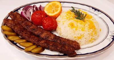 اصفهان ۶۰ سال پیش؛ قیمت انواع چلوکباب و شیرینی خشک و تر/ تصاویر
