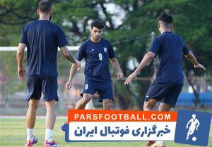 بازگشت طارمی به تمرینات/ مشاهده دود کنار یکی از نورافکن‌ها! - پارس فوتبال