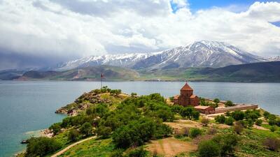 تور وان از خوی / با کمتر از ۴ میلیون به ترکیه سفر کنید + جدول قیمت نوروز ۱۴۰۴