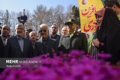 ایران کوچک نماد وحدت و همبستگی ملی