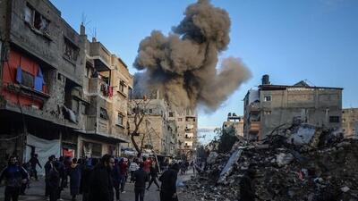 ادامه حملات به غزه/ کادر هلال احمر و دفاع مدنی همچنان در تل‌ السلطان رفح محاصره‌اند - روزنامه رسالت
