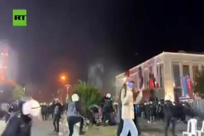 افزایش تنش‌ ها در استانبول / سرکوب شدید معترضان توسط پلیس ترکیه + ویدئو - تجارت‌نیوز