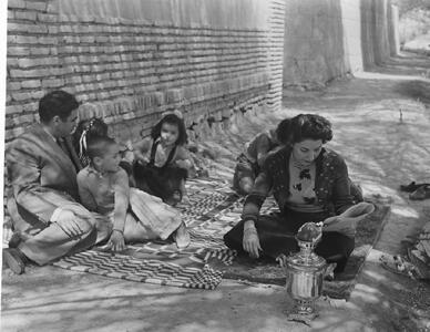 پیک‌نیک نوستالژیک دهه ۲۰(عکس)