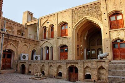 خانه تیزنو در دزفول؛ ضیافت هشتی‌ها، شبستان و نمای آجری - چیدانه