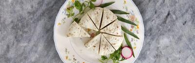 پنیر گردویی و نکات تهیه آن در خانه!
