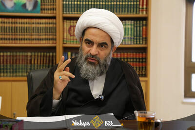 انتقاد آیت الله فاضل لنکرانی از صدا و سیما/ چرا اینطور غلط اندر غلط کتاب خدا را در شب‌های ماه رمضان خراب کنیم؟