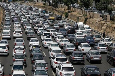 ترافیک سنگین در جاده های زنجان حاکم است
