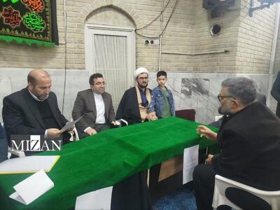 میز خدمت رئیس سازمان ثبت اسناد و املاک کشور در مسجد علی ابن الحسین (ع) تهران برگزار شد/ بازدید از واحد‌های ثبتی رودکی و یافت‌آباد