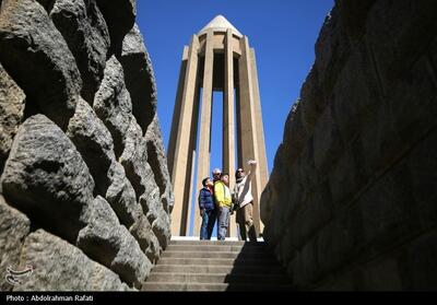 مسافران نوروزی در همدان- عکس مستند تسنیم | Tasnim