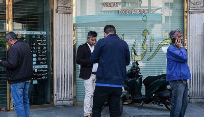 قفل قیمت دلار در روز نیمه تعطیل بازار