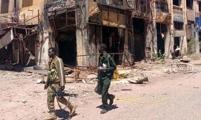 ارتش سودان در حال محاصره فرودگاه خارطوم و مناطق اطراف آن است