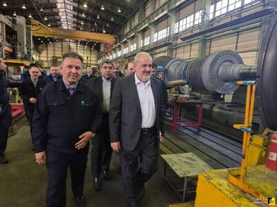 وزیر نیرو : ۱۰۸ هزار مگاوات تعمیرات نیروگاهی در حال انجام است