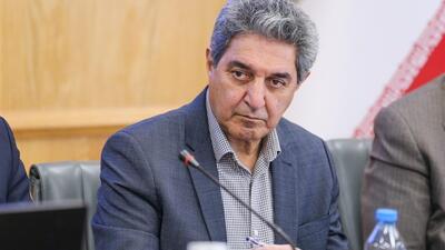 پیش‌بینی وضعیت بخش خصوصی در 1404 | تداوم سیاست‌های انقباضی بانک مرکزی و فشار سنگین سازمان امور مالیاتی در اخذ مالیات از بخش خصوصی؟