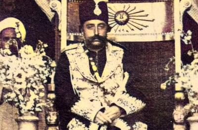 مظفرالدین‌شاه در کنار جواهری کم‌نظیر/ تصاویر تازه از آرشیو کاخ گلستان - سبک ایده آل