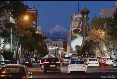 قله دماوند از خیابان فاطمی تهران